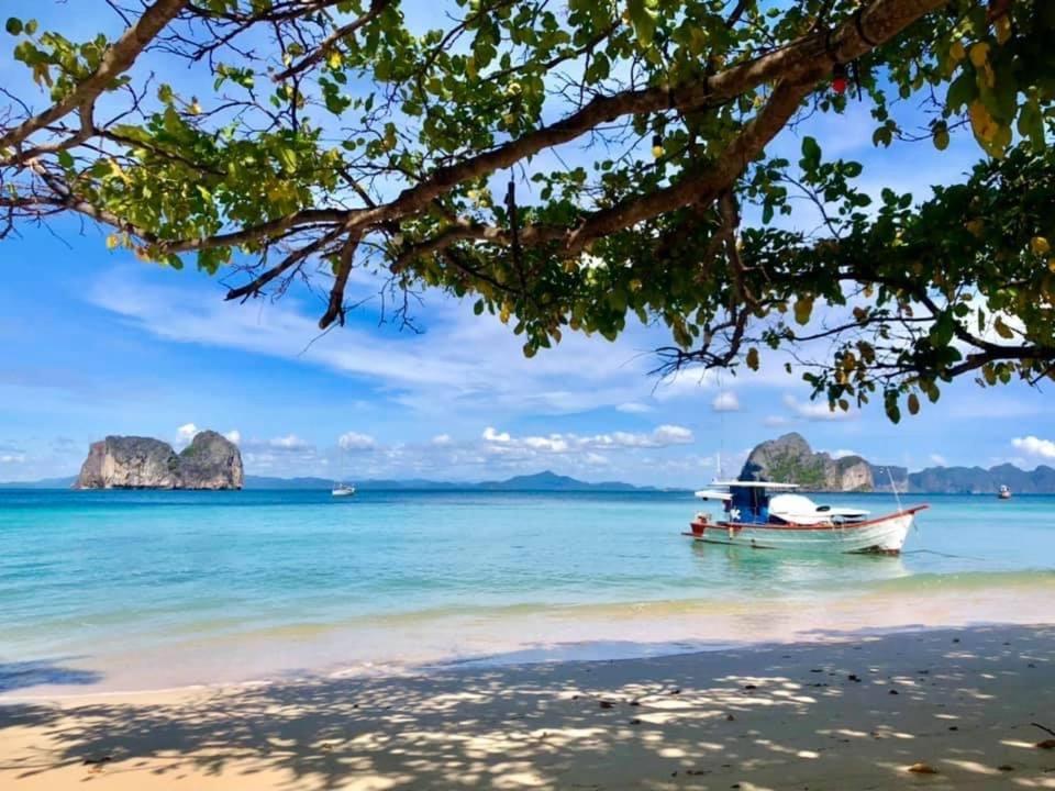 Koh Ngai Sea Open Resort Экстерьер фото